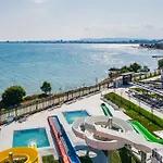 Voya Otel