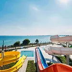 Отель Voya 5*