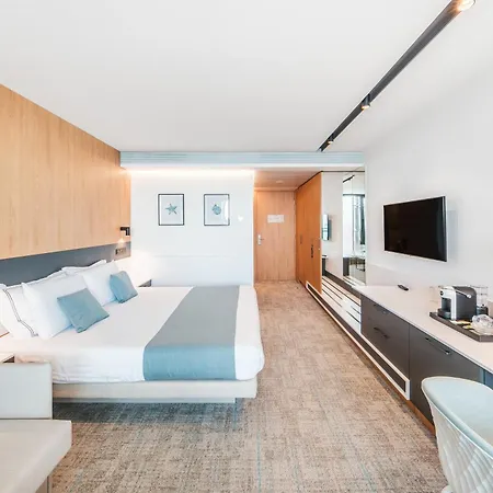 Hotel Voya