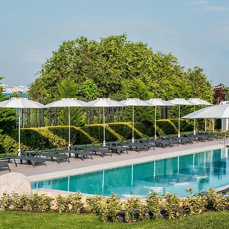 Voya 5*